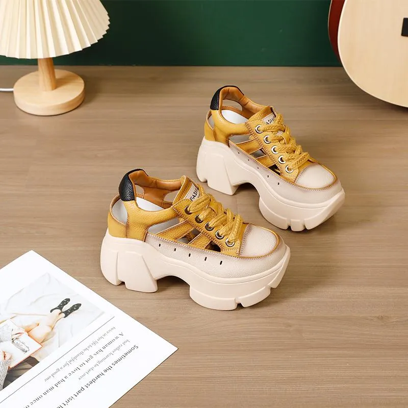 Breathable and versatile corrective sandals