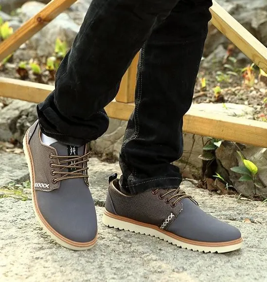 Breathable Lace-Up Men's Flats