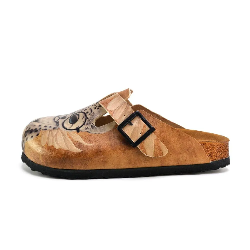 Brown & Tan Buckle-Accent Kitten Glasses Clogs - CAL3410