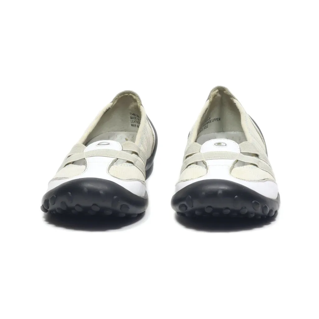 Clarks Pr!Vo Ballerinas Fabric White Colour For Kids