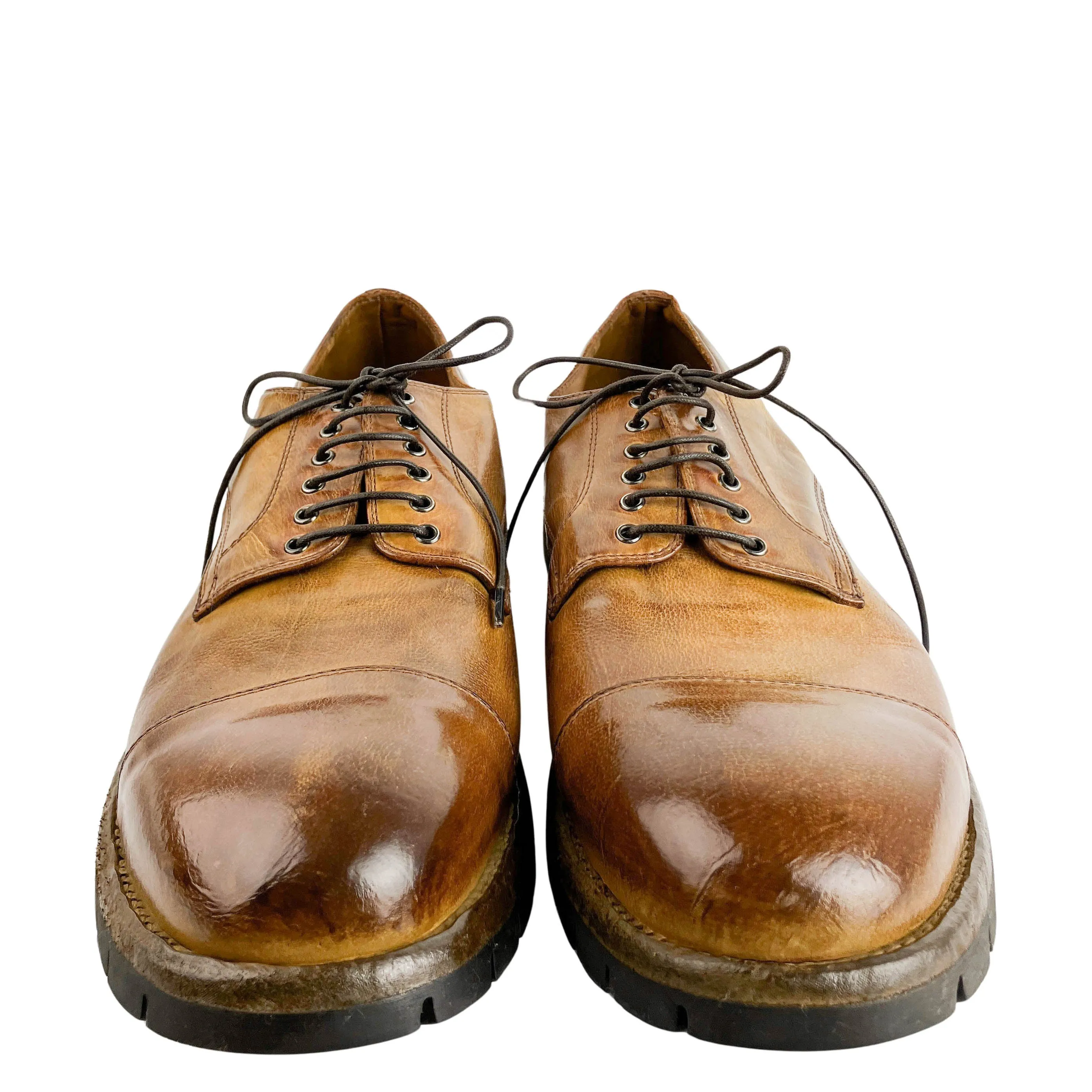 Eleventy Lace Up Shoes in Camel