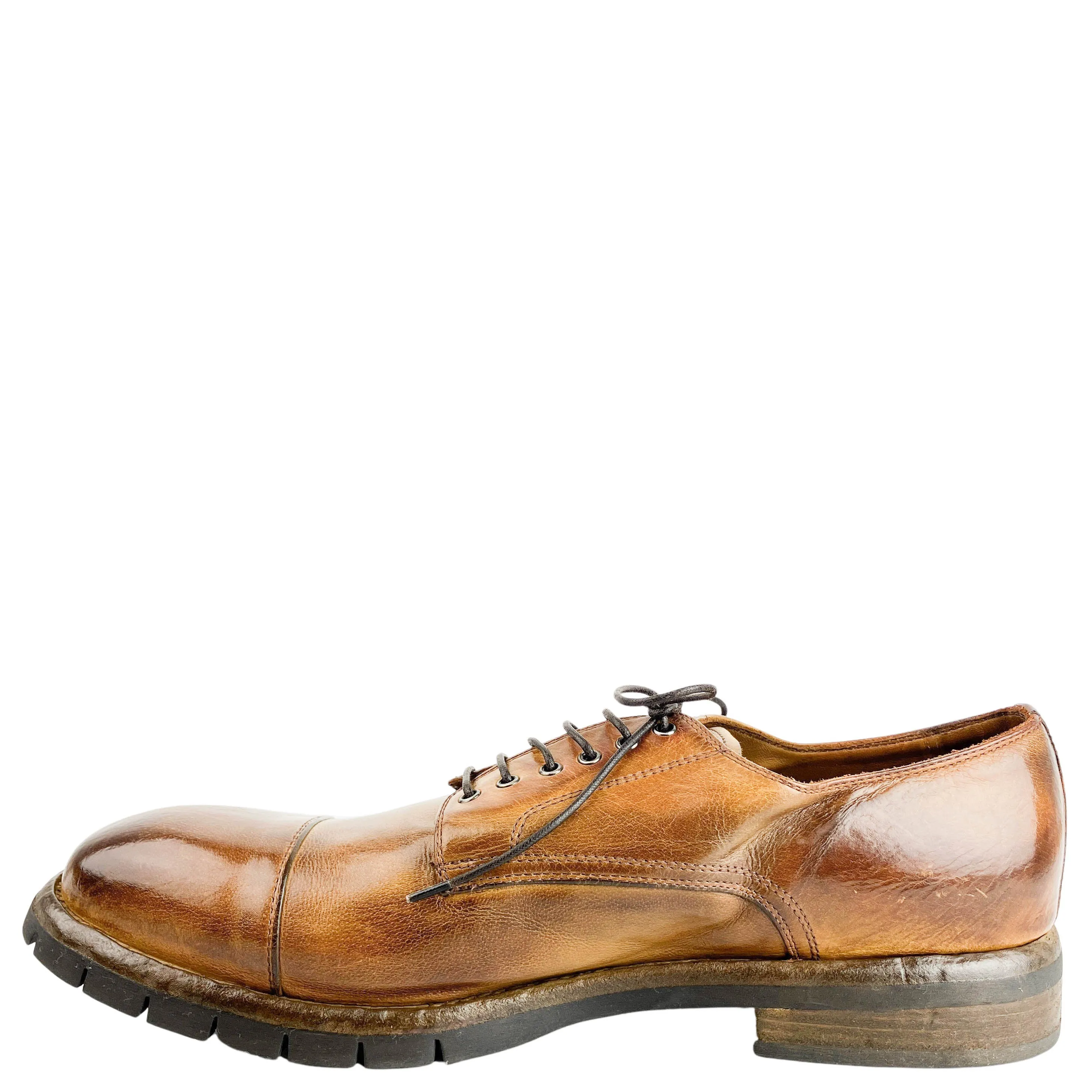 Eleventy Lace Up Shoes in Camel