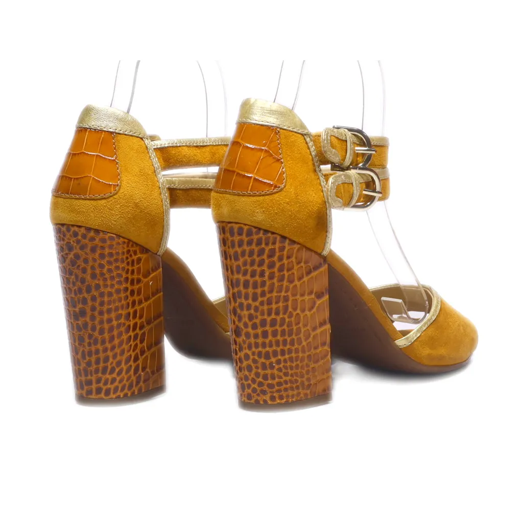 Geox High-Heel Shoes Suede Yellow Colour For Women