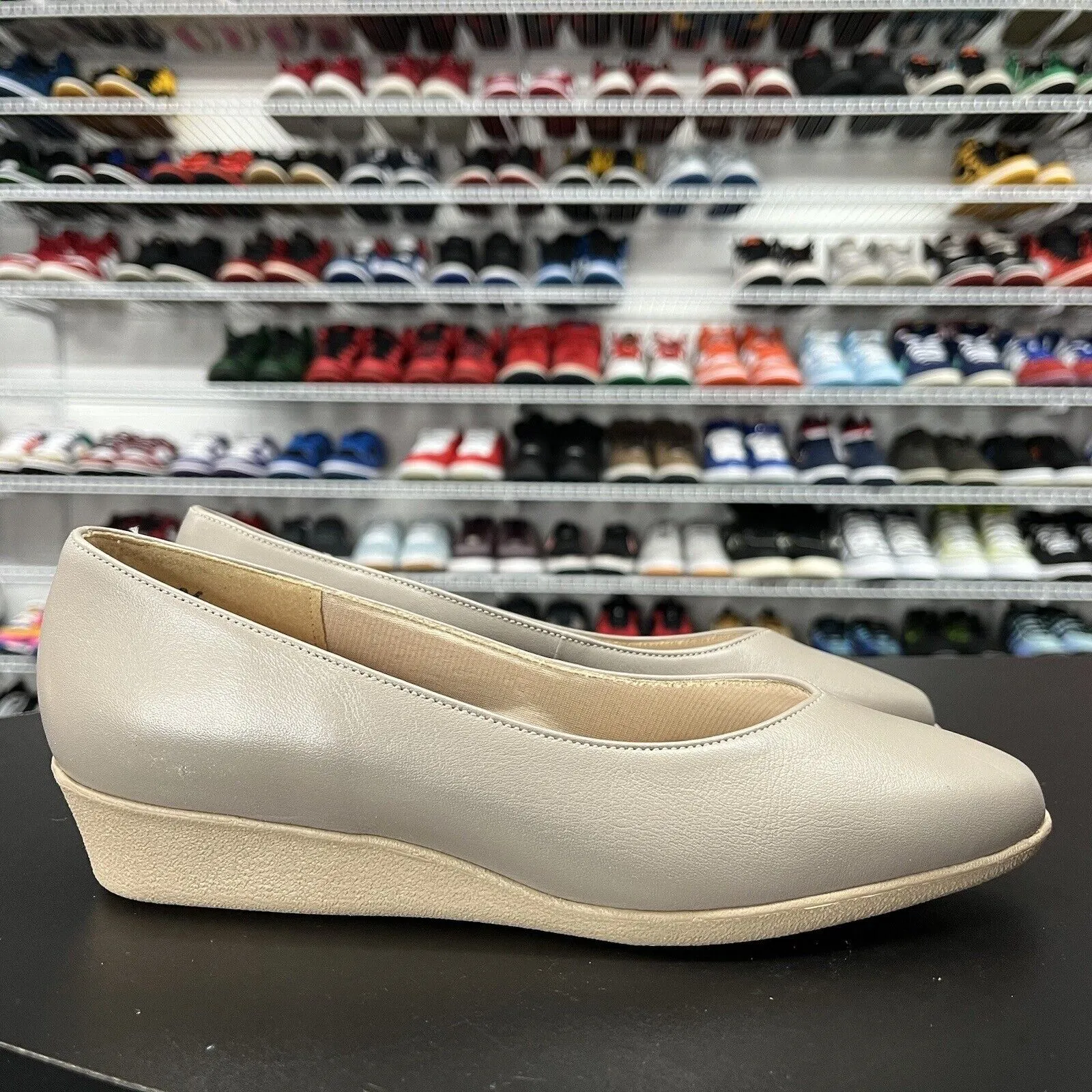 Hush Puppies Women Rose Taupe Leather Loafers Shoes Size 7 M