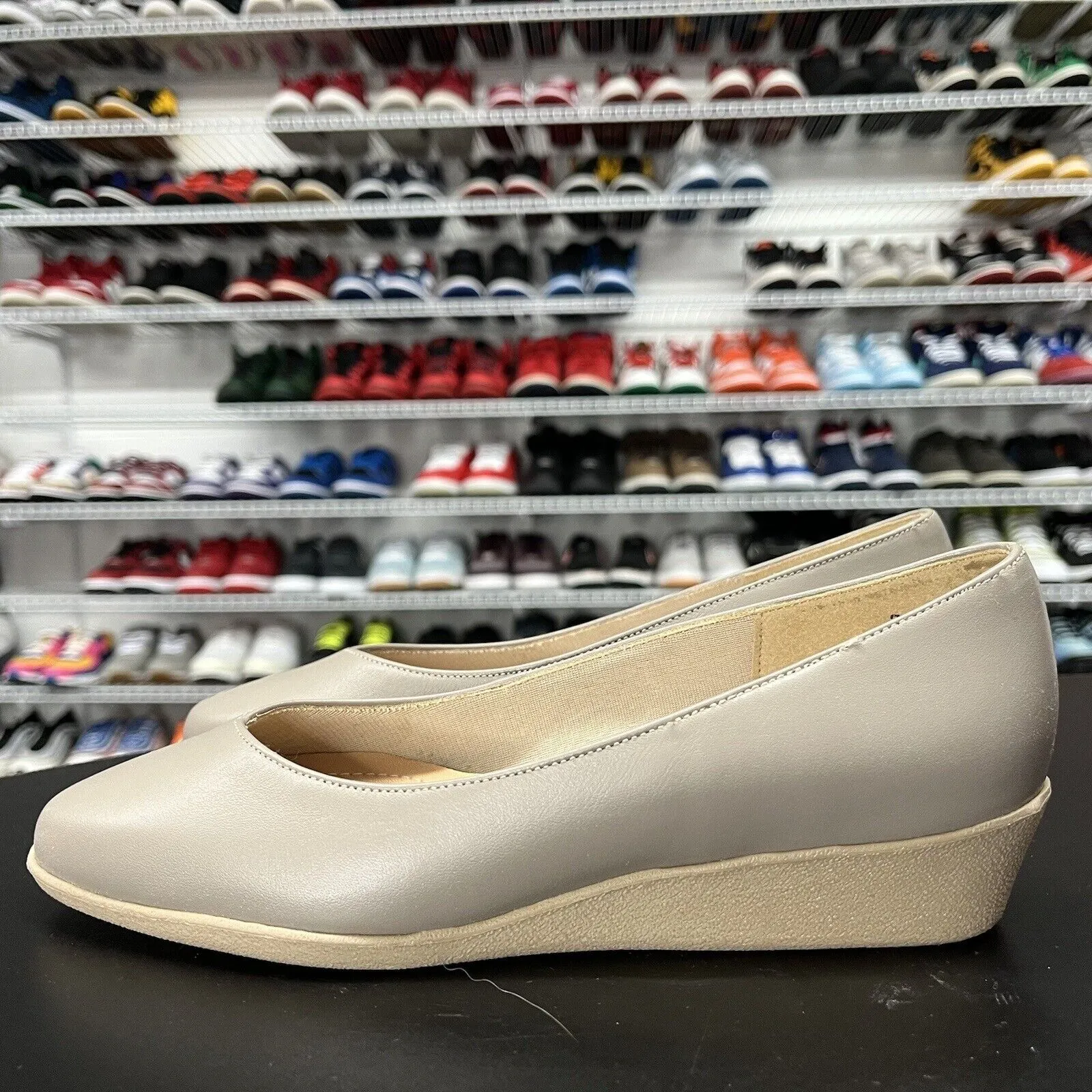 Hush Puppies Women Rose Taupe Leather Loafers Shoes Size 7 M