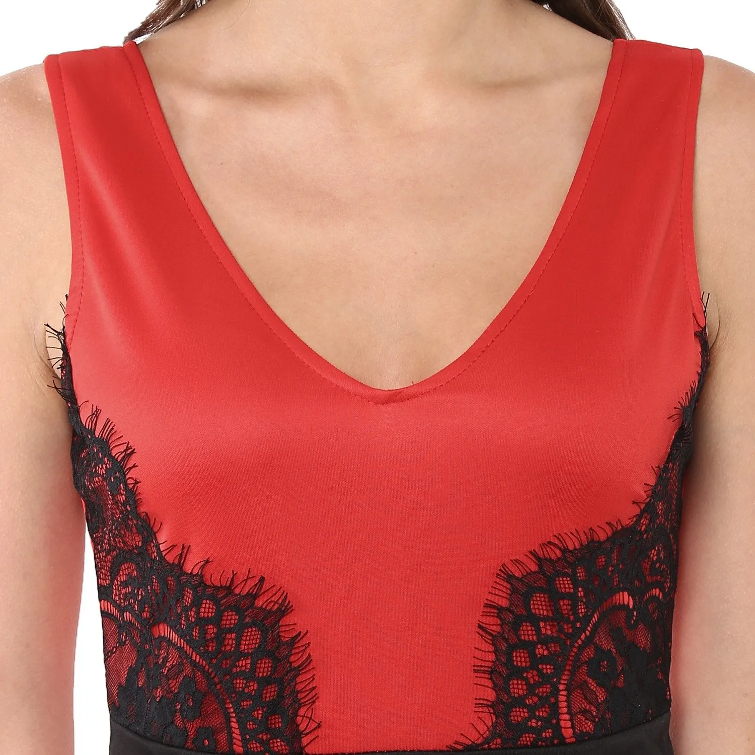 Jaune Premium Elena Black Lace Red Skater Dress