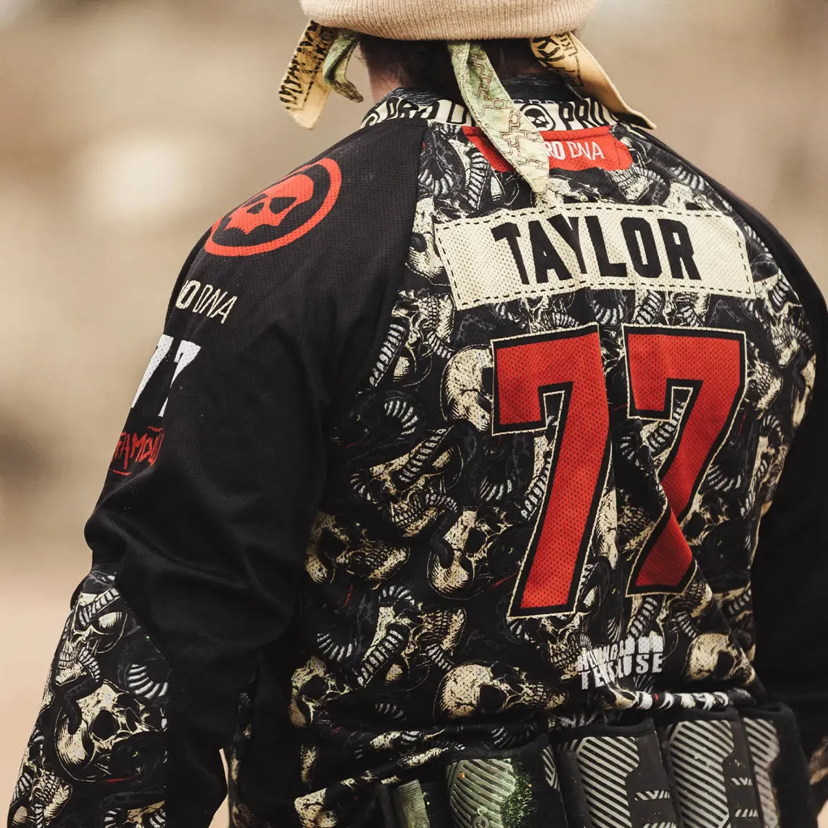 LE SIGNATURE SERIES - THOMAS TAYLOR