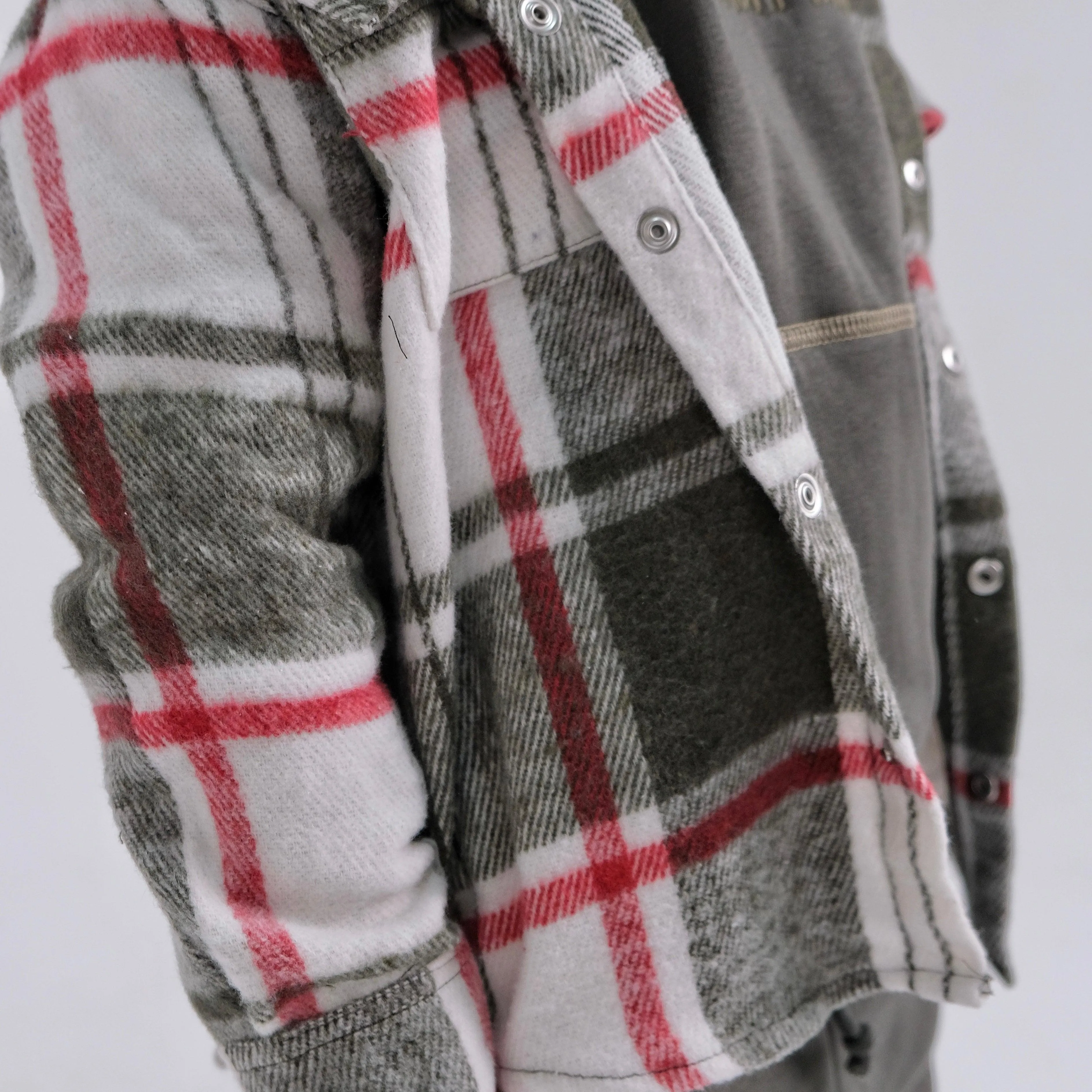 Long-Sleeved Red/Olive Checkered Shirt