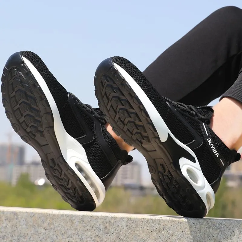 Mesh safety shoes with breathable material