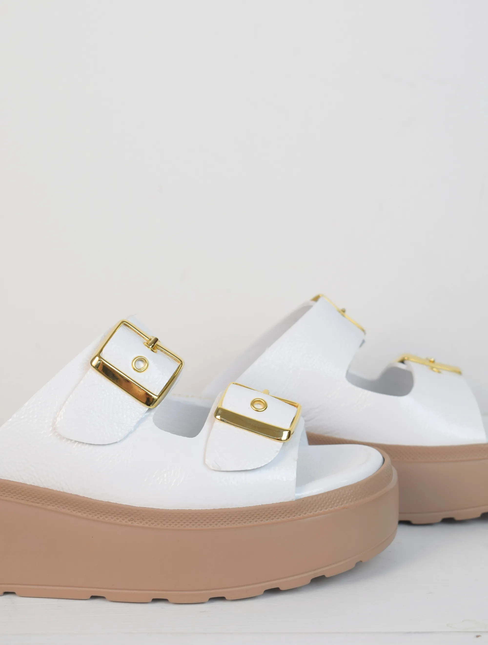 Milan Platform Slider White