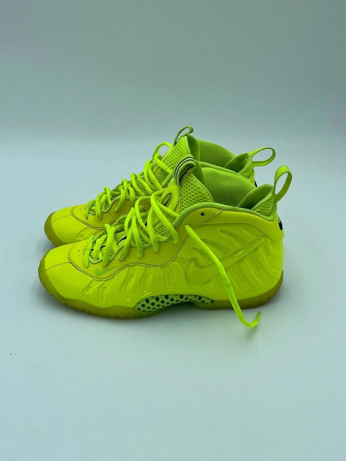 Nike Air Foamposite Pro GS Volt Green 2021 Sz: 6.5youth