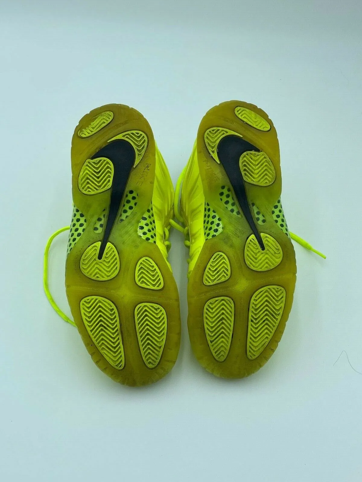 Nike Air Foamposite Pro GS Volt Green 2021 Sz: 6.5youth