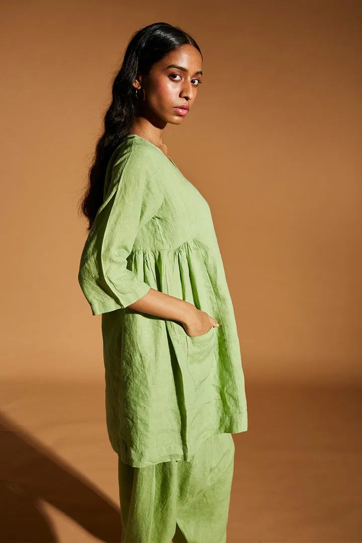 Pista Linen Women's Kurta Set