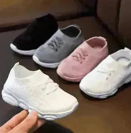 Stylish non slip children shoes
