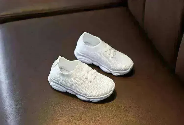 Stylish non slip children shoes